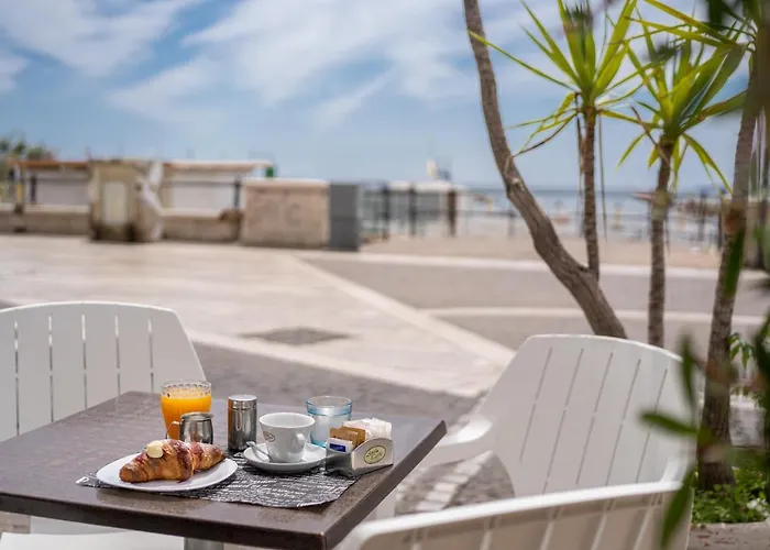 La Marina64 克罗托内